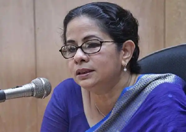 শিক্ষা বিষয়ক আলোচনায় নারী বক্তা, বাংলায় সংবাদ. Channel i News - চ্যানেল আই নিউজ