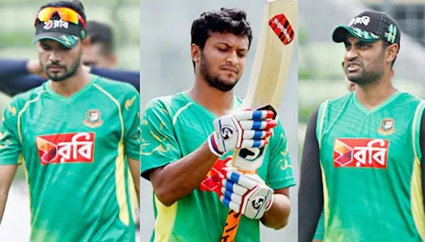 বাংলাদেশ ক্রিকেট দলের খেলোয়াড়রা মাঠে প্রস্তুত, এক খেলোয়াড় ব্যাট হাতে।. Channel i News - চ্যানেল আই নিউজ