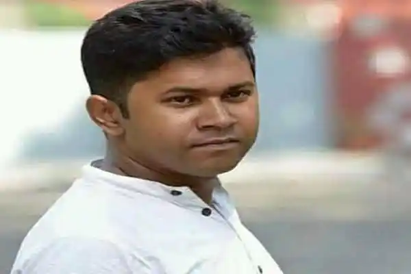 সাংবাদিক উৎপল দাসের ছবি, নিখোঁজের ১৩ দিন পর।. Channel i News - চ্যানেল আই নিউজ