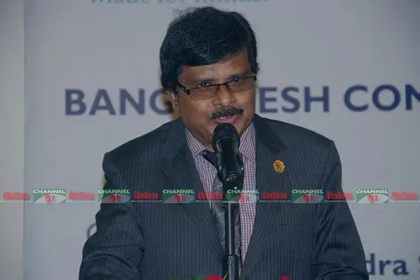 রেডিও নলতা প্রতিনিধি কমিউনিটি রেডিও অ্যাওয়ার্ড গ্রহণ করছেন. Channel i News - চ্যানেল আই নিউজ