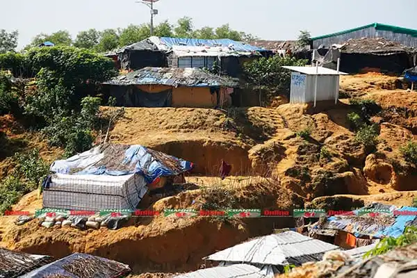 রোহিঙ্গা ক্যাম্পে পাহাড়ি ধসের কারণে ক্ষতিগ্রস্ত বসতঘর ও আশ্রয় কেন্দ্র. Channel i News - চ্যানেল আই নিউজ