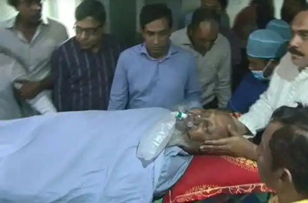 মহিউদ্দীন চৌধুরী স্কয়ার হাসপাতালে চিকিৎসাধীন অবস্থায়. Channel i News - চ্যানেল আই নিউজ
