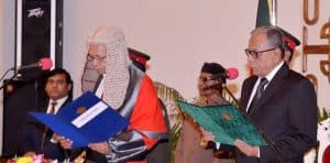 প্রধান বিচারপতির পদত্যাগ ও নিয়োগের সময় প্রধান অতিথি ও বিচারপতির উপস্থিতি. Channel i News - চ্যানেল আই নিউজ