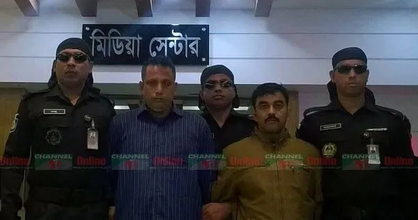 জাল রুপি তৈরি: লিয়াকতের গুরু ছগিরকে খুঁজছে র্যাব