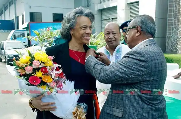 বার্নিকাট-চ্যানেল আই