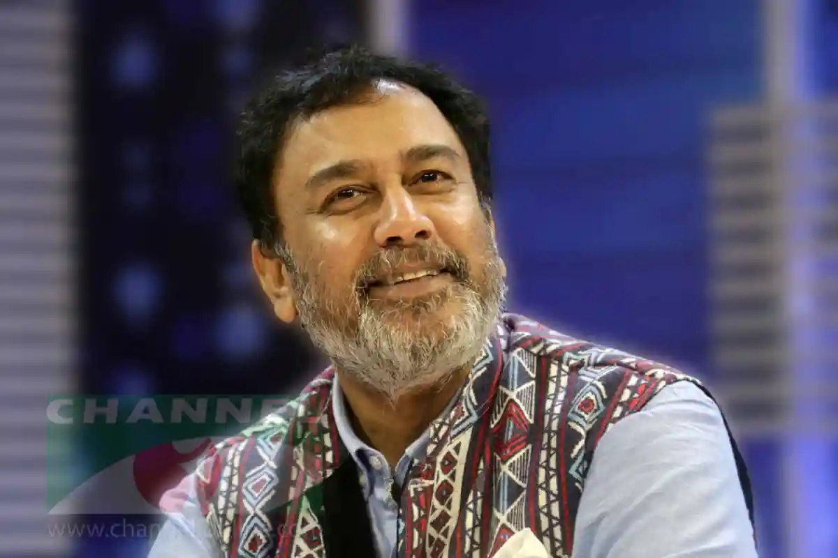জাহিদ ভাই, হাসিমুখে চ্যানেল আই অনলাইন অনুষ্ঠানে অংশগ্রহণ করছেন. Channel i News - চ্যানেল আই নিউজ