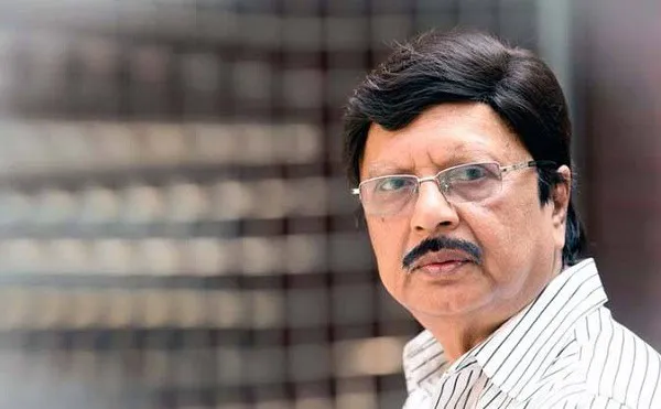 বাংলাদেশের একজন পুরুষ সাংবাদিক বা রাজনৈতিক ব্যক্তিত্বের ছবি. Channel i News - চ্যানেল আই নিউজ