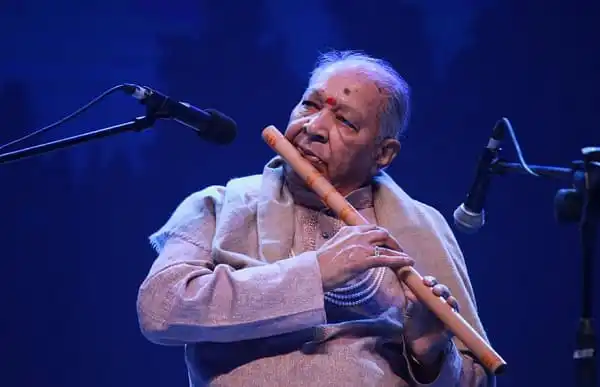 বৃদ্ধ লোকজনের হাতে বাঁশি বাজানোর দৃশ্য, বাংলা সাংস্কৃতিক পরিবেশ. Channel i News - চ্যানেল আই নিউজ