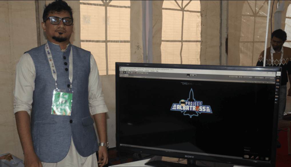 বাংলাদেশি গেমার ডিজিটাল ওয়ার্ল্ডে গেমিং প্রতিযোগিতায় অংশগ্রহণ করছে. Channel i News - চ্যানেল আই নিউজ