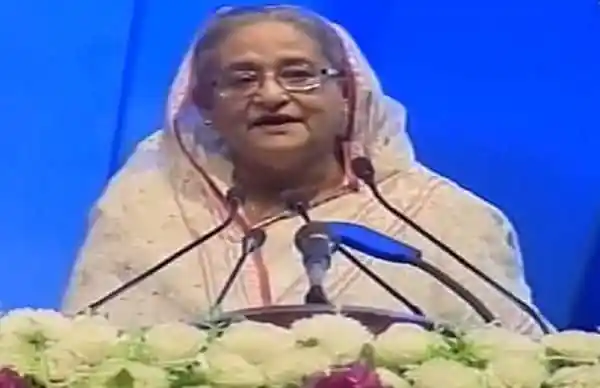 প্রধানমন্ত্রী বেগম রোকেয়ার স্বপ্নের পথে এগিয়ে চলার বার্তা দিচ্ছেন. Channel i News - চ্যানেল আই নিউজ