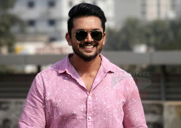 ‘বালিঘর’-এর আগেই কলকাতার নতুন ছবিতে শুভ