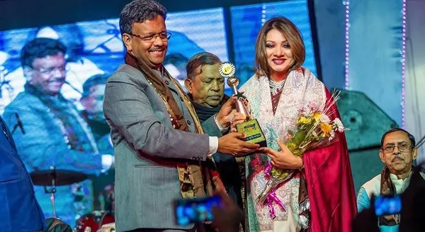 চ্যানেল আই অনলাইন- আঁখি আলমগীর