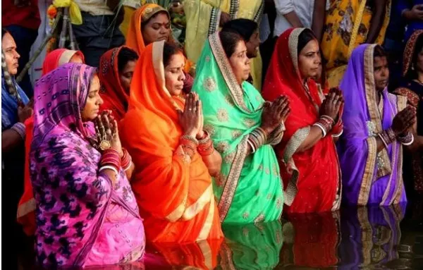 ছেলে পাবার আশায় অবাঞ্ছিত কন্যাশিশু-ভারত