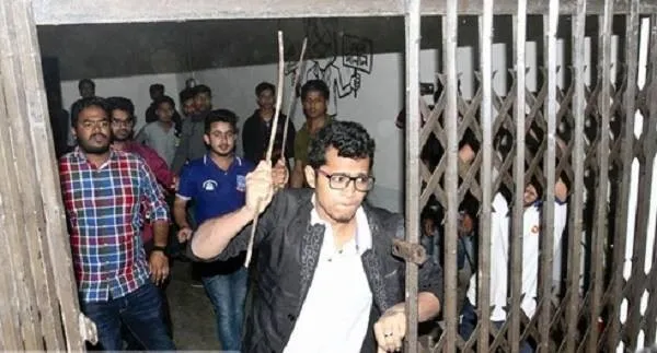 ঢাবিতে শিক্ষার্থীদের উপর হামলার ঘটনায় ৪৬ শিক্ষকের বিবৃতি