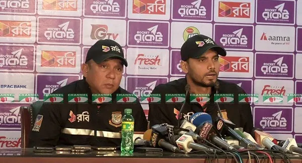 হাথুরুকে মাথায় নিতে চায় না বাংলাদেশ