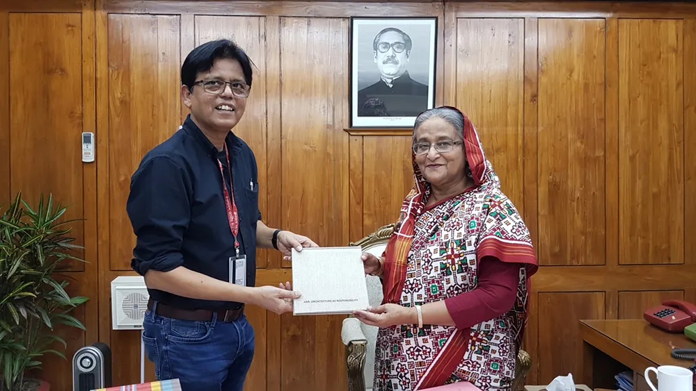 স্থপতি এনামুল করিম নির্ঝরের অন্যরকম প্রয়াস