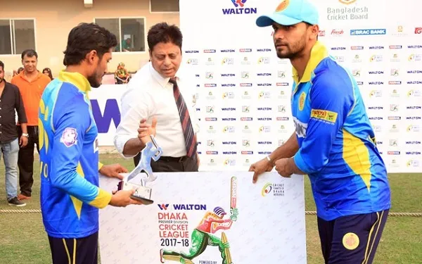 মাশরাফীর লড়াইয়ের পরও আবাহনীর প্রথম হার