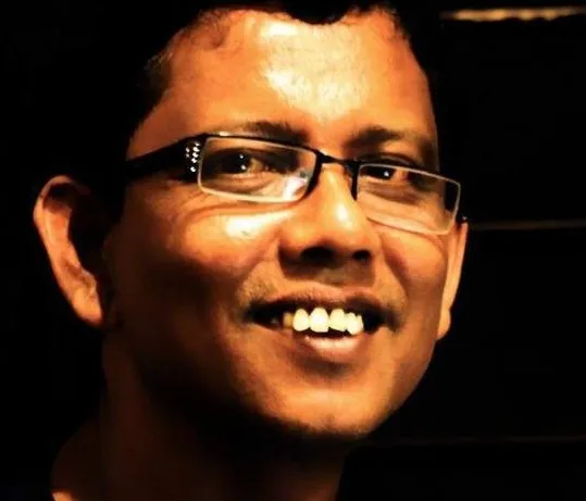 সিনিয়র শিল্পীদের নিয়ে সারা পৃথিবী ছবি করে, আমরা করি না: আনোয়ারুল কাদির খোকন