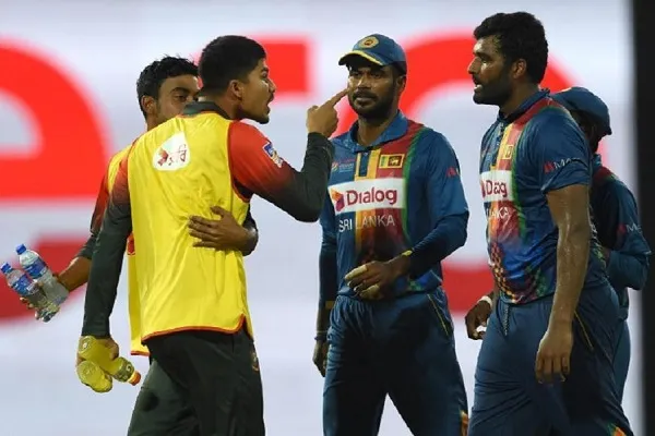 আঙুল তুলে কী বলেছিলেন সোহান?