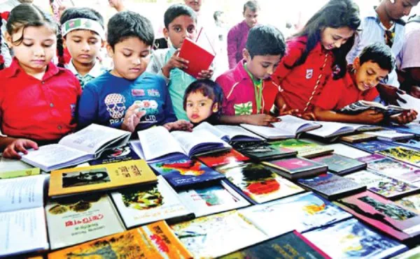 বইকেন্দ্রিক সাহিত্য ও জ্ঞানের অগ্রযাত্রা চলুক সারাবছর