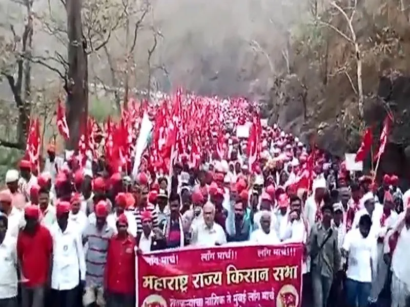 দাবি আদায়ে হাজার হাজার কৃষকের বিধান সভা ঘেরাও