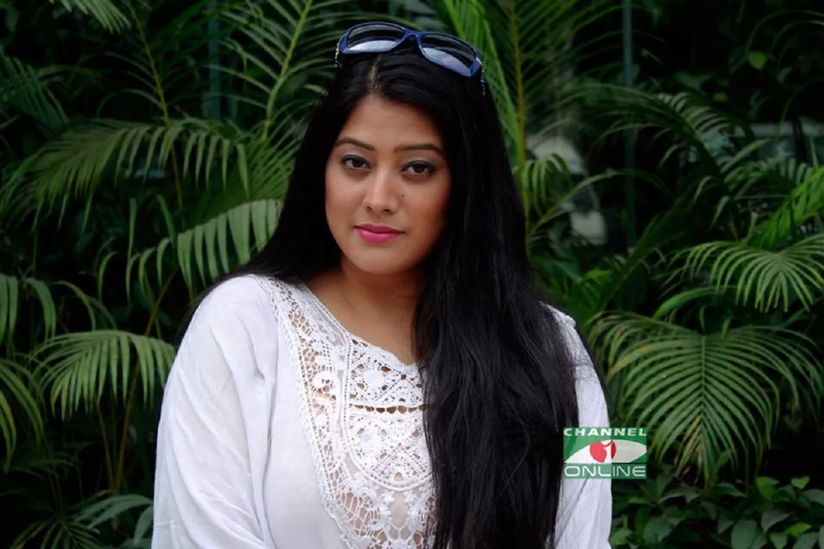 ‘একে একে খুন হয়ে যাচ্ছে সবাই’