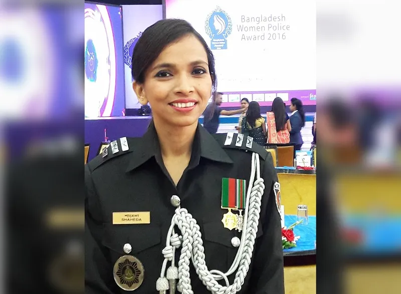 বিজ্ঞানী হতে চাওয়া মেয়েটির সাহসী পুলিশ কর্মকর্তা হয়ে ওঠার গল্প