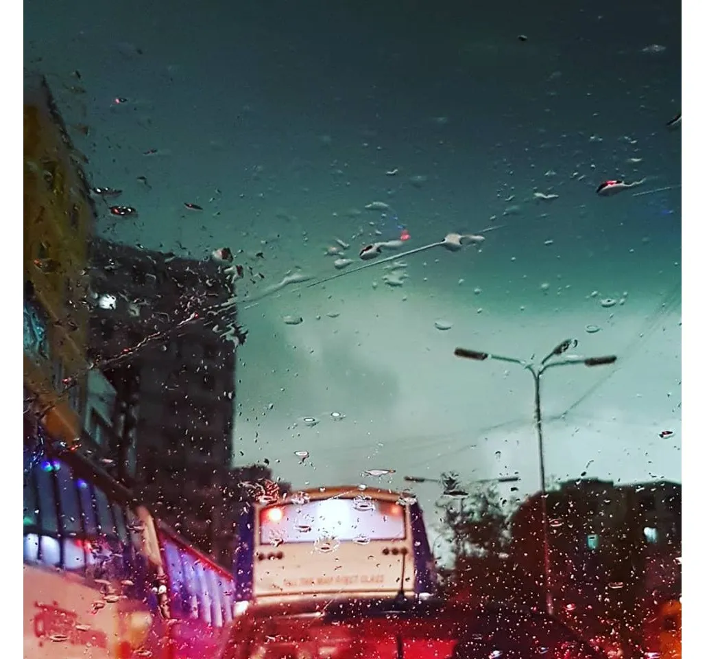 কালবৈশাখী-ঝড়-বৃষ্টি-মেঘলা আকাশ