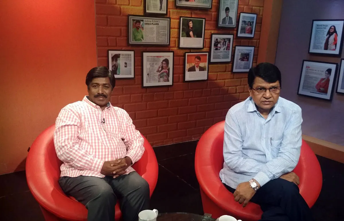 ‘রঙিন পাতা’র আড্ডায় আলমগীর ও রেজানুর