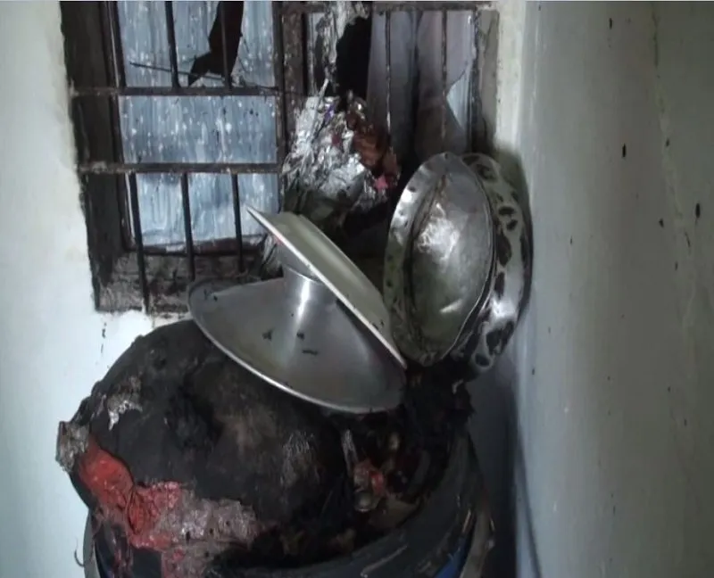 নারায়ণগঞ্জে বাড়িতে আগুন, শিশুসহ দগ্ধ ৩
