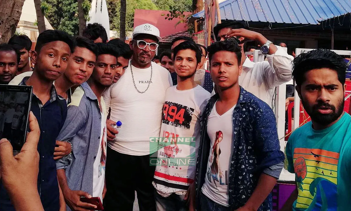 কাবিলা যেখানে, দর্শক সেখানে!