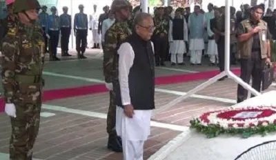 বঙ্গবন্ধুর সমাধিতে রাষ্ট্রপতির শ্রদ্ধা