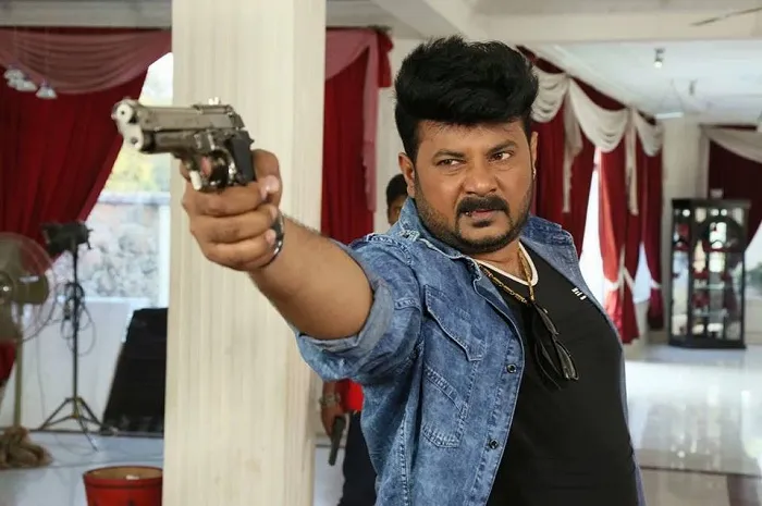 ‘এ যাত্রায় বেঁচে গিয়েছি’