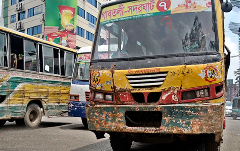 প্রায় ৫ লাখ গাড়ির ফিটনেস নবায়নে সময় বেঁধে দিলেন হাইকোর্ট