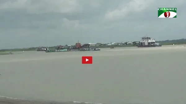 ঝূুঁকি নিয়ে চলছে কাঁঠালবাড়ি-শিমুলিয়া রুটের নৌযান