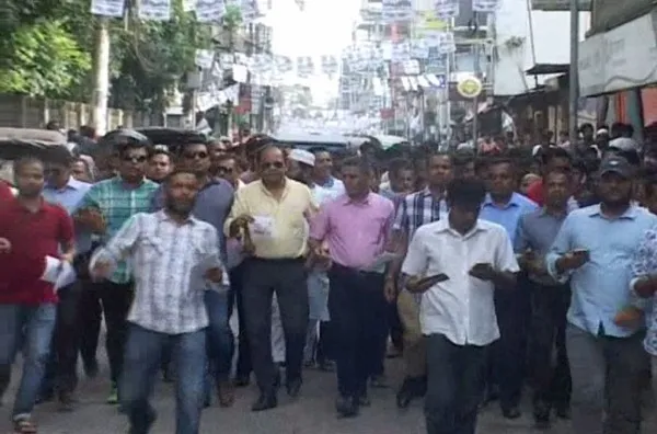 শঙ্কা আছে, তারপরও প্রচারণায় ব্যস্ত প্রার্থীরা