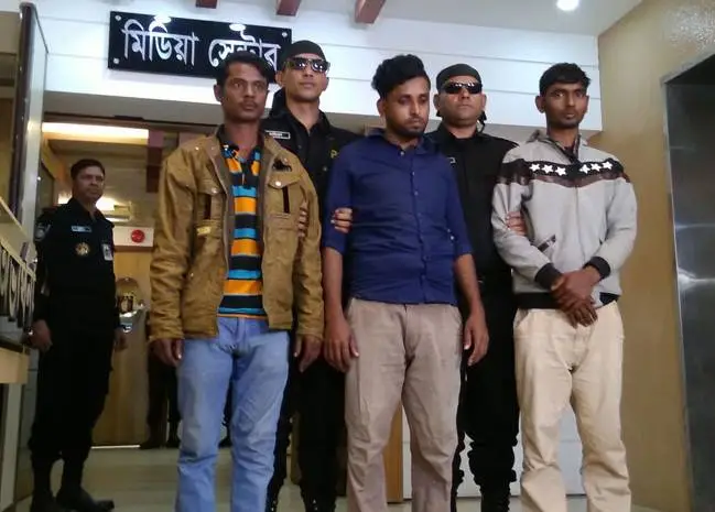 সাড়ে ছয় হাজার টাকায় সেপটিক ট্যাংকে স্ত্রীর লাশ গুম!