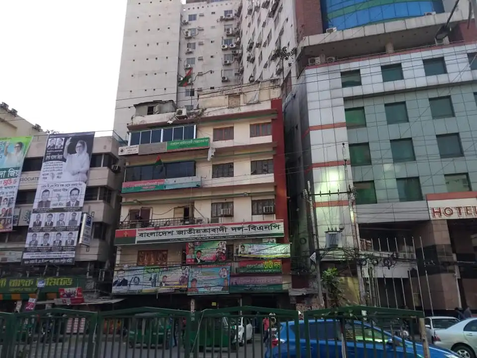 নয়াপল্টনে বিষাদের সুর