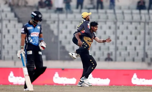 মোস্তাফিজ ম্যাজিকের দিন