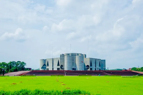 যে সময়ের মধ্যে সংসদ সদস্যের শপথ নিতে হবে