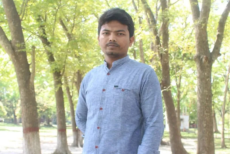 রাজশাহী বিশ্ববিদ্যালয়-ছাত্রলীগ নেতা-ছুরিকাঘাত