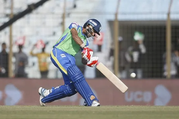 লক্ষ্যে ‘স্থির’ আফিফ