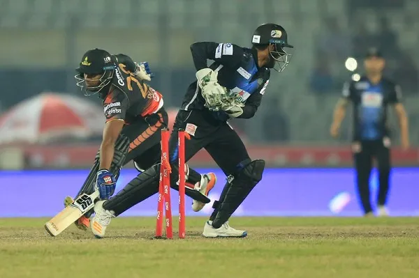 নাটকীয়তার পর জিতল মাশরাফীর রংপুর