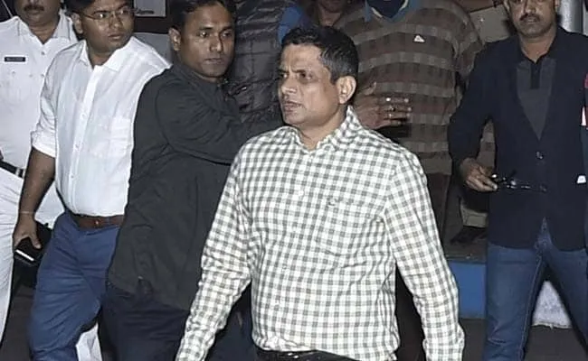 ভারত-কলকাতা পুলিশ-সিবিআই-গ্রেপ্তার