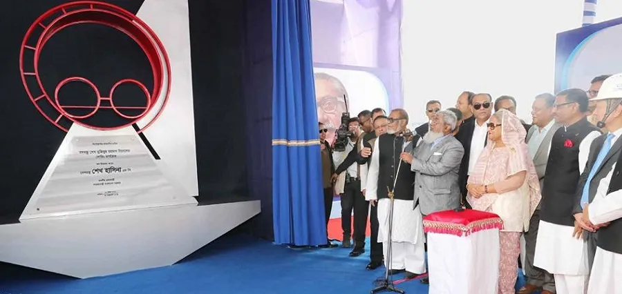 বঙ্গবন্ধু শেখ মুজিবুর রহমান টানেলের খনন কাজের উদ্বোধন