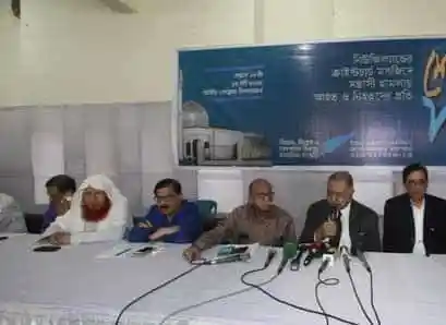 ক্ষমতা ধরে রাখতে ধর্মের অপব্যবহার করা হচ্ছে: ড. কামাল