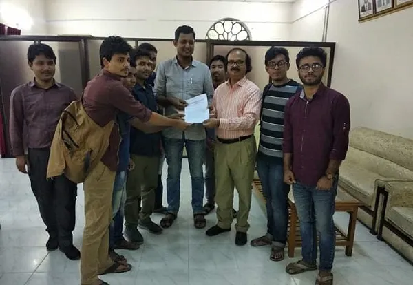 জকসু নির্বাচনের দাবিতে স্মারকলিপি
