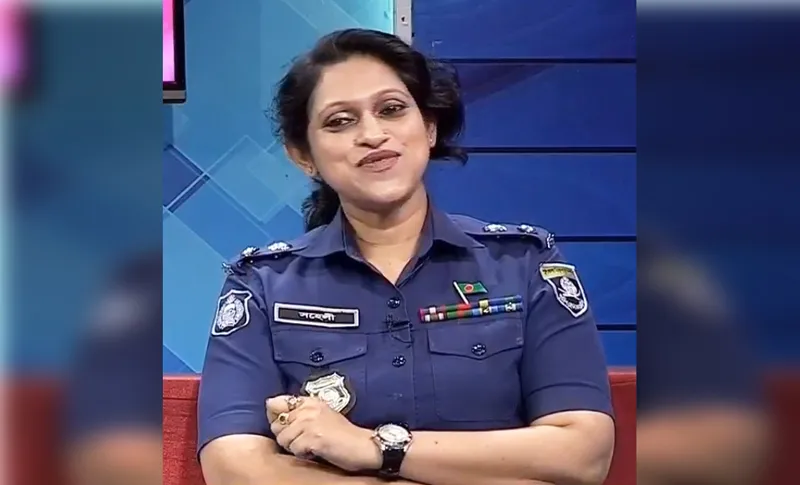 ‘পছন্দের ক্যাডারগুলোতে রোল নম্বর খুঁজে পাচ্ছিলাম না, ছিল পুলিশ ক্যাডারে’