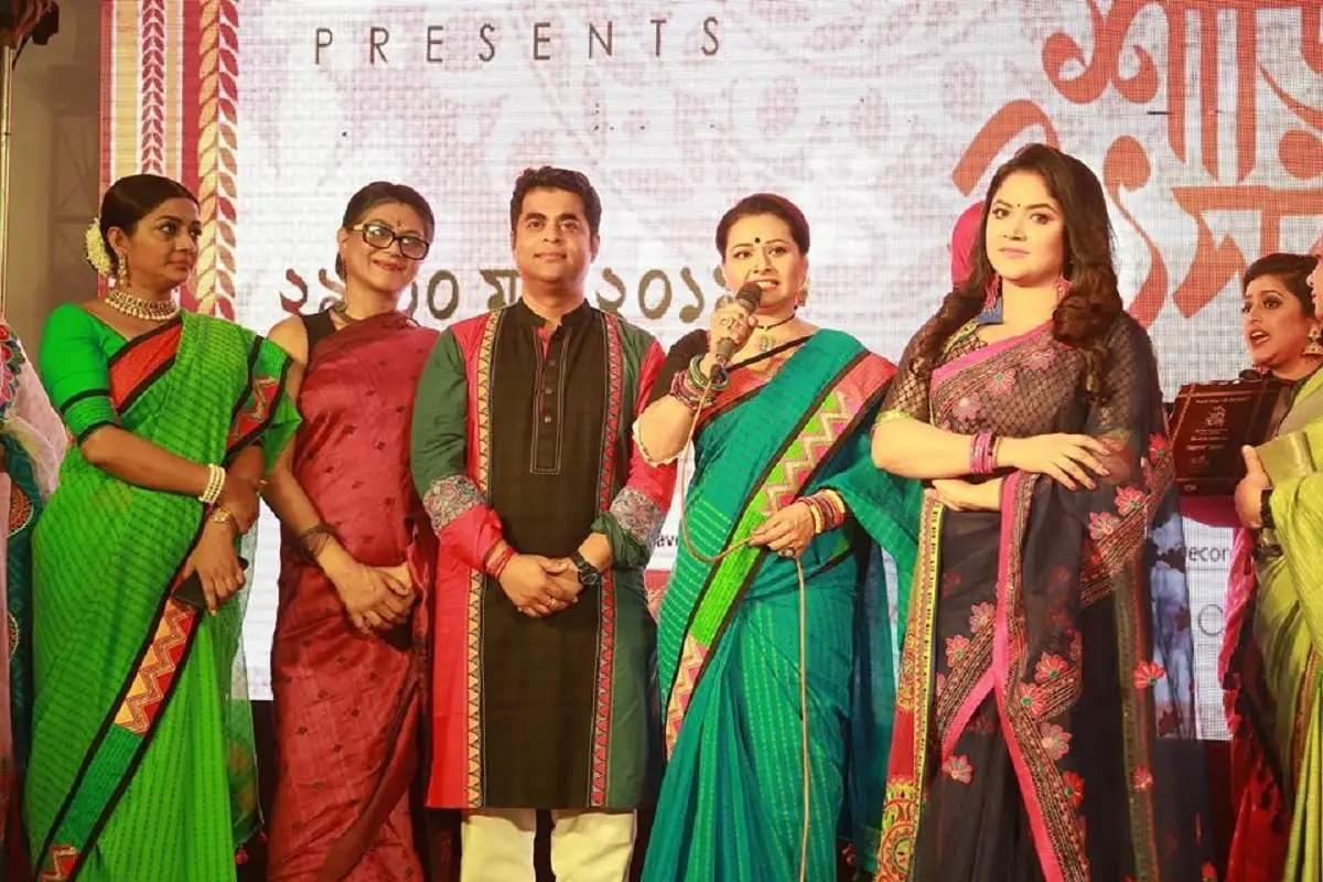 তারার মেলায় চট্টগ্রামে শাড়ি উৎসব
