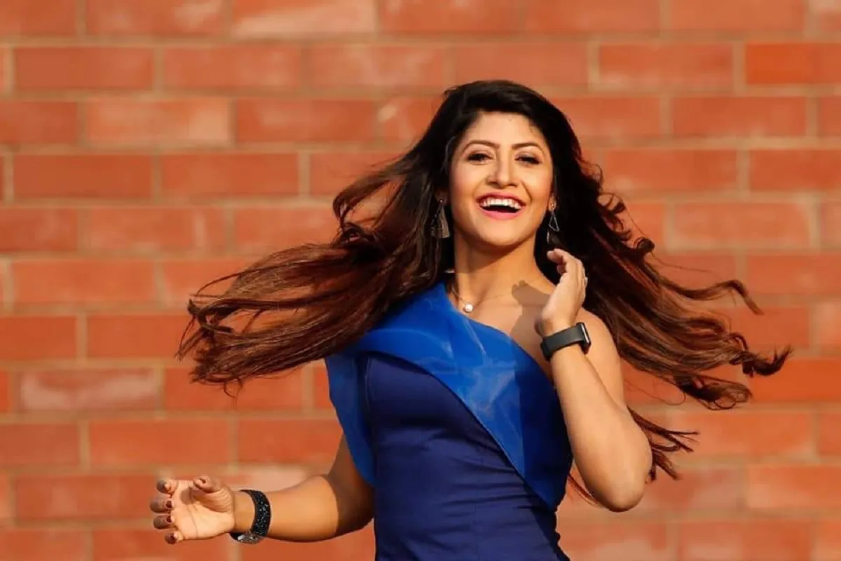 ‘ফেস অব বাংলাদেশ’ মডেল হান্টের উপস্থাপনায় শ্রাবণ্য